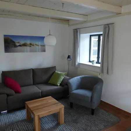 Holiday home Wasserkoog 22 *